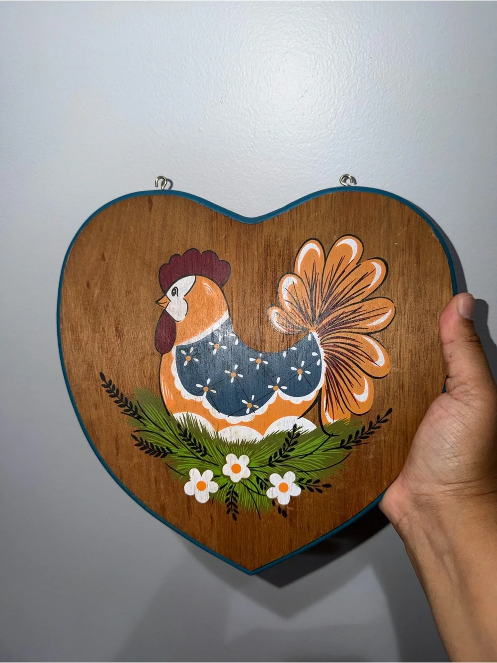 Vintage Wood Hanging Heart Sign Farmhouse Country Rustic Hand Painted Rooster W